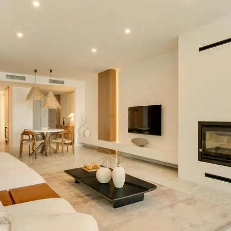 Adelfas - 3 Bed Beachside
